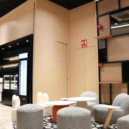סיבו Otel Hotel Suite מראה חיצוני תמונה